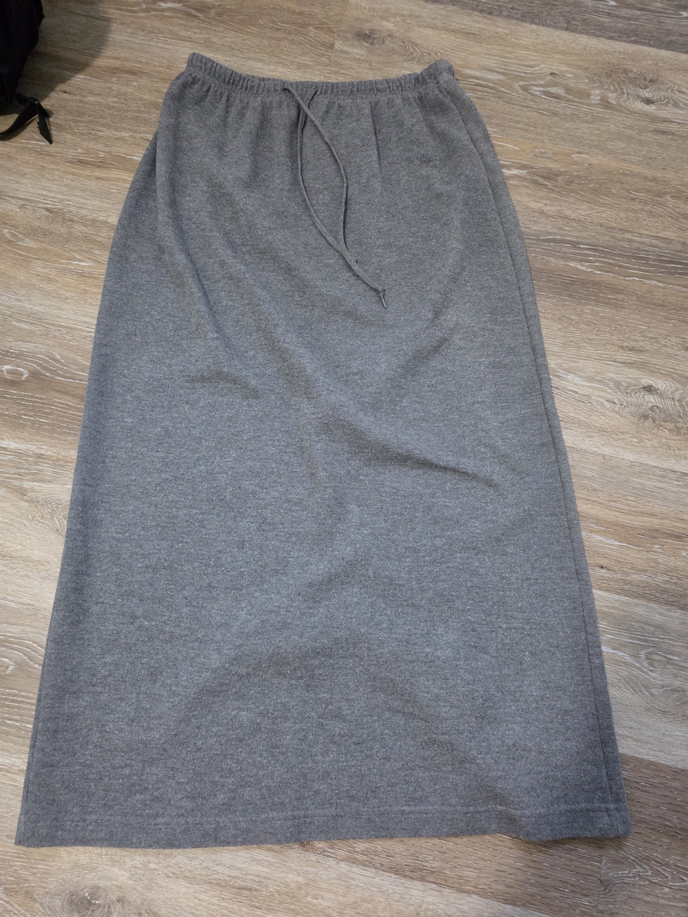 Bobbie Brooks Gray Knit Sweater with Black & Cream Pattern - Picture 6 of 7